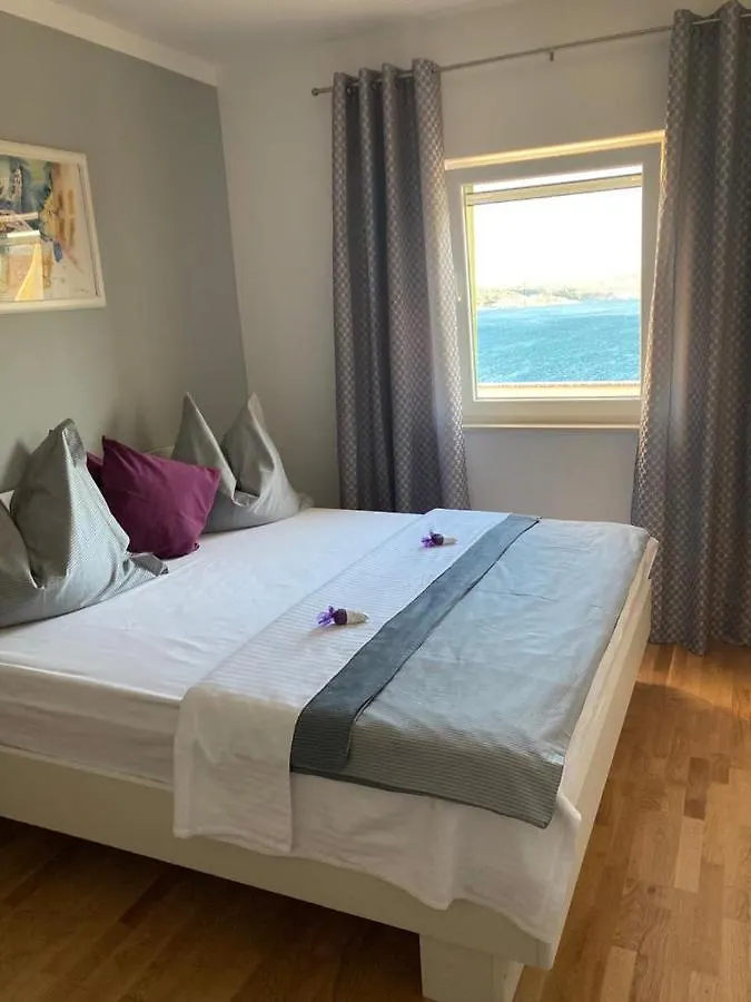 Modern Seeview Apartment Maslenica With Free Wifi, Free Parking, 300M From Beach Croatia